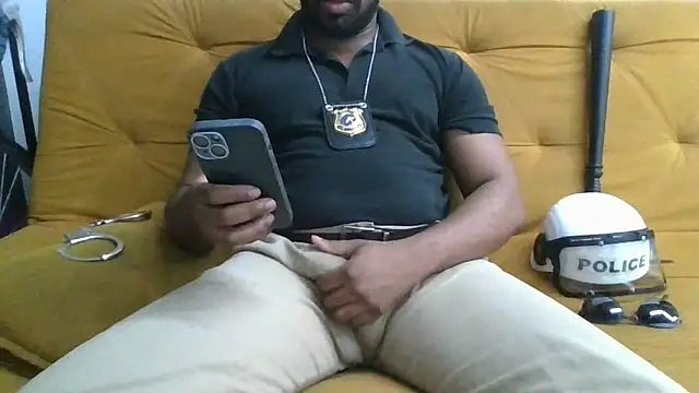 Chat XXX en directo de POLICEOFFICERTONY