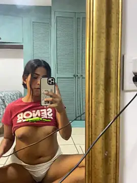 LeahBar 라이브 XXX 채팅