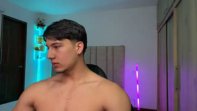 XXX chat uživo modela CHRIS_MORGAN1
