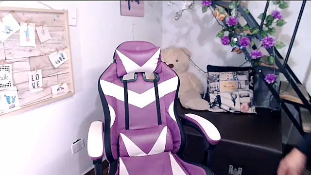 Chat +18 de samantha_baby_ ao vivo