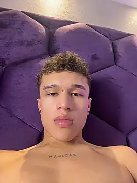 Dominik_Souza Obrolan Langsung XXX