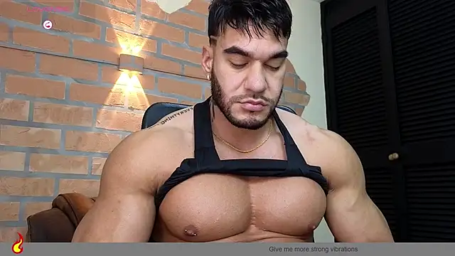 Chatroom XXX en direct de zac_levis_