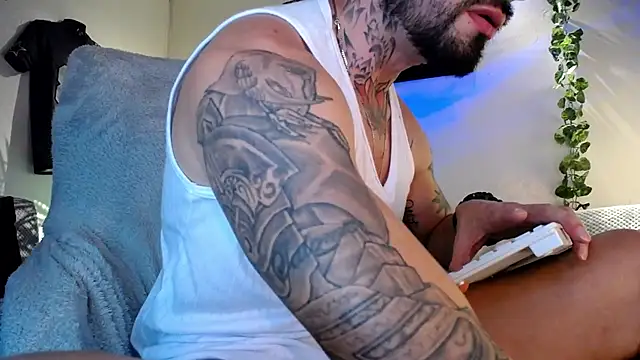monnojonnes XXX чат на живо
