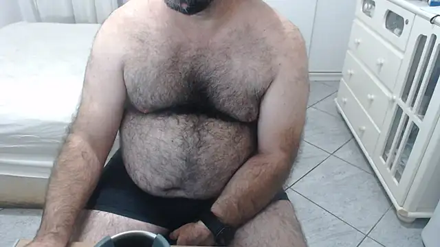 MysterBearMG's Live XXX Chat