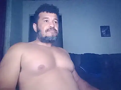 tarra122 Adlı Modelin Canlı XXX Sohbeti