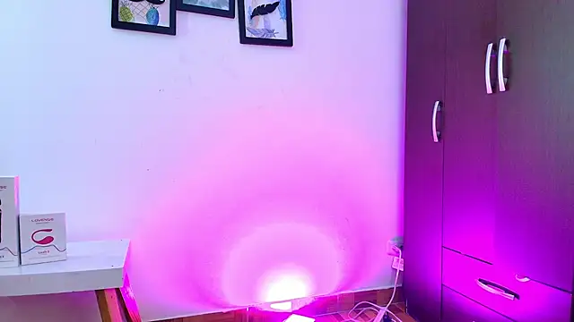 mariaan_m_'s Live XXX Chat