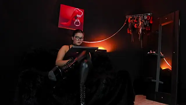Isabellestones' Live XXX Chat