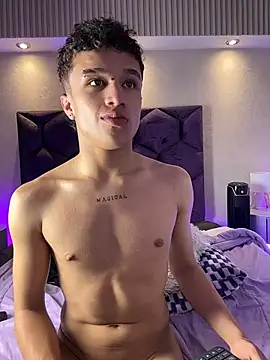 Czat XXX na żywo – Dominik_Souza