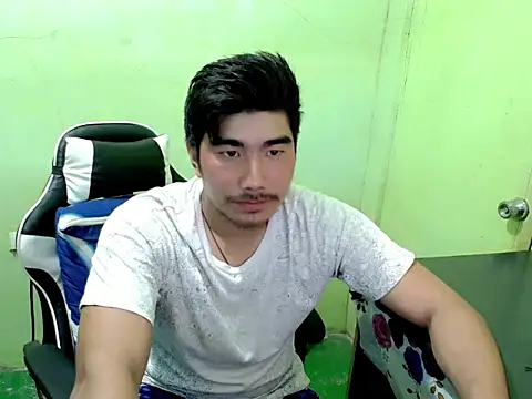 Hunkfireman 现场XXX聊天