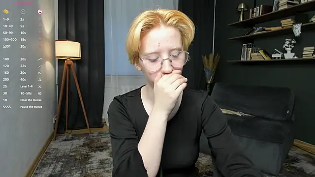 XXX chat uživo modela KelleCullison