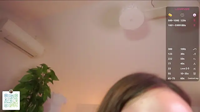 CecileBrickstonen Live XXX chat