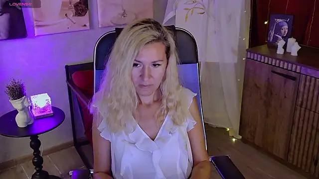 DonnaSmitth Live XXX-Chat