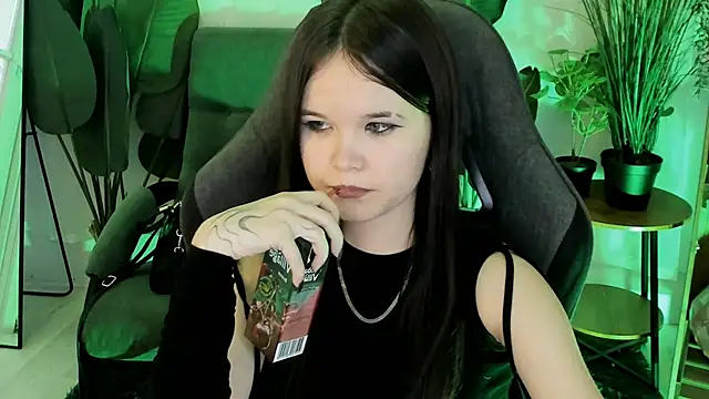 Chat XXX en directo de Elainebeness