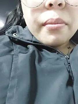 Chat XXX en directo de Elinaax