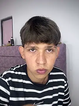 Chat XXX en directo de Samu_bahachira