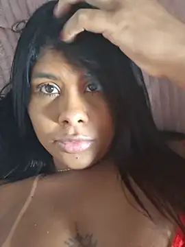 Czat XXX na żywo – indiapotira_carol_