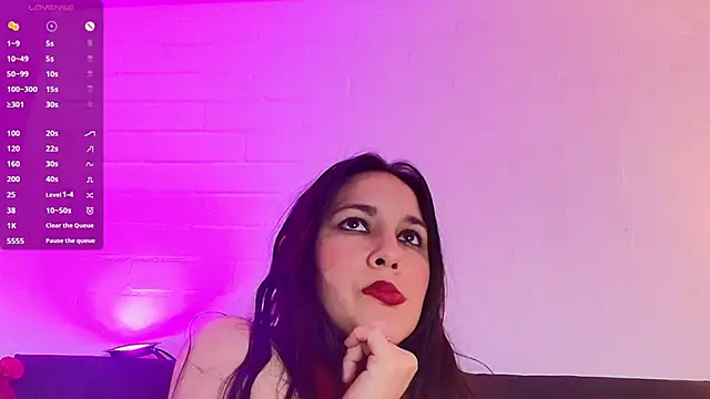 Chat XXX en directo de Rossy_Marks