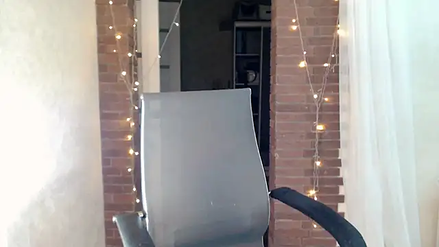 ms_kelarini Chat XXX in diretta