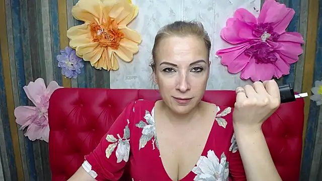 ElizabethSho 现场XXX聊天