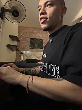 Chat XXX ao vivo de AlphaMasterXxx
