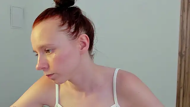 ArinaKubrick's Live XXX Chat
