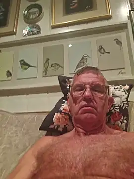 Robotnikm's Live XXX Chat