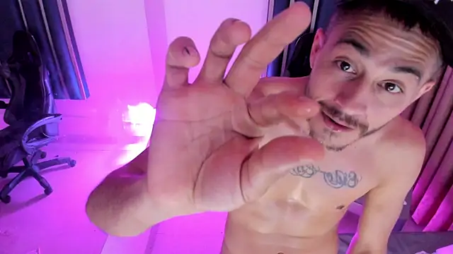 Chat +18 de Damiam_23 ao vivo