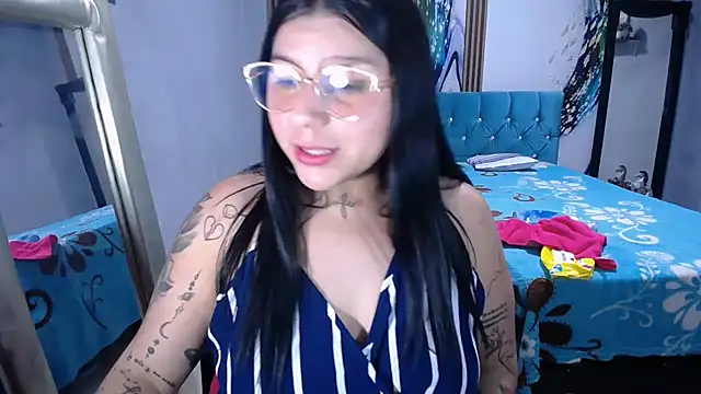 venuxwilliam's Live XXX Chat