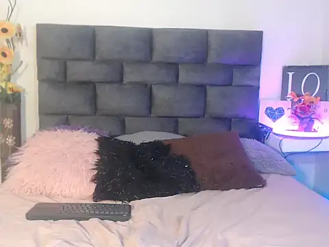 Valentine_Rose's Live XXX Chat