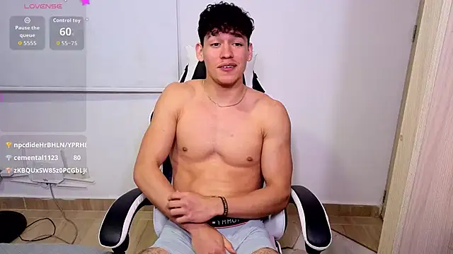 Luke_Muscle's Live XXX Chat