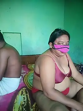 دردشة Group_Of_Lust الجنسية المباشرة