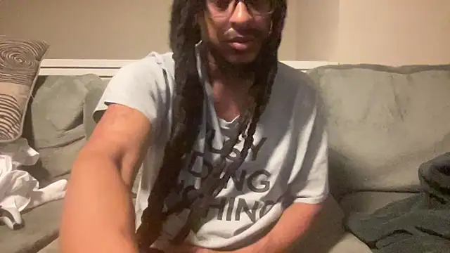 xxRedMamba392xx's Live XXX Chat