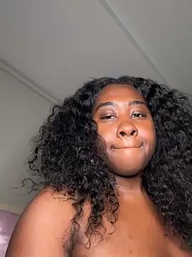 juicesowet Chat XXX live