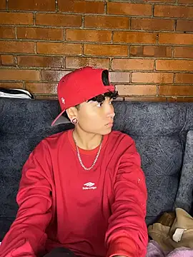 XXX chat uživo modela ian_mathias_