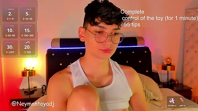 צ'אט XXX בשידור חי של Nutt__Foxx
