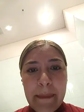 Chat +18 de alana_69 ao vivo