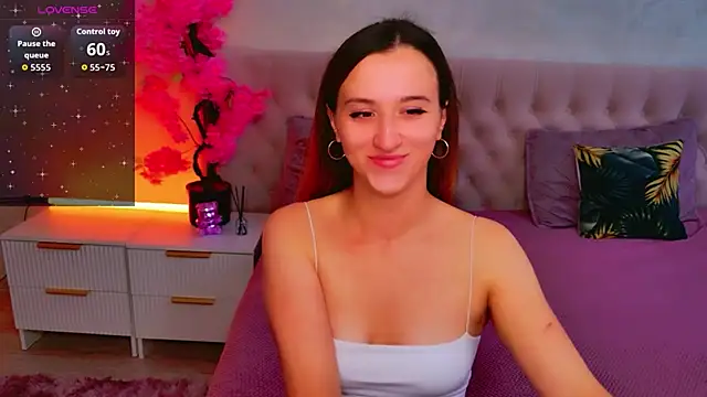 دردشة JasminUqueen الجنسية المباشرة