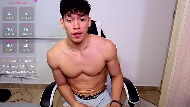 Luke_Muscle Chat XXX in diretta