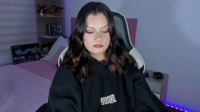 OphelianaRose33's Live XXX Chat
