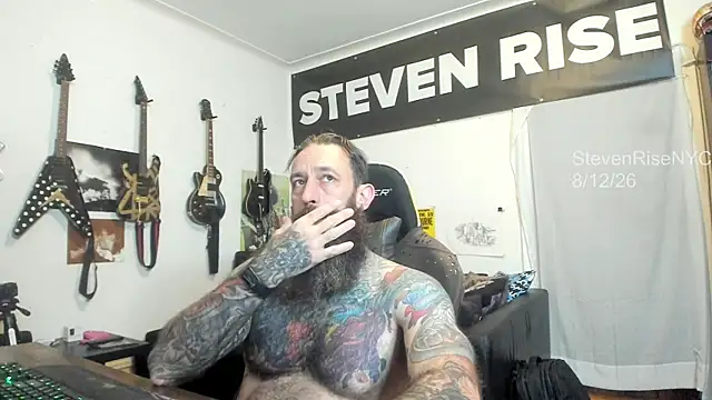 Živý XXX chat StevenRiseNYC