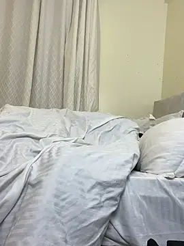 juicybatate's Live XXX Chat