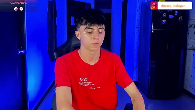 Demian_cute18 Chat XXX in diretta
