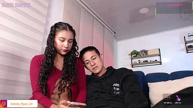 ashely_ryan24's Live XXX Chat