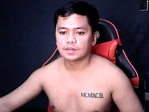 sweet_sexyasian69: онлайн-секс-чат