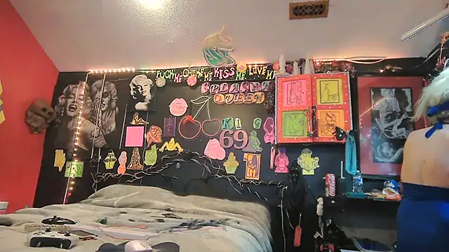 Splash_Queen420 现场XXX聊天
