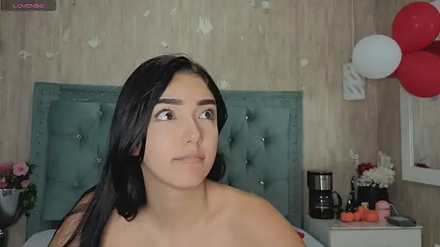 צ'אט XXX בשידור חי של Marcelaa_fox