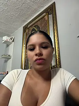 Elara_Luxe live XXX chat