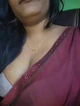 Aruna-1's Live XXX Chat