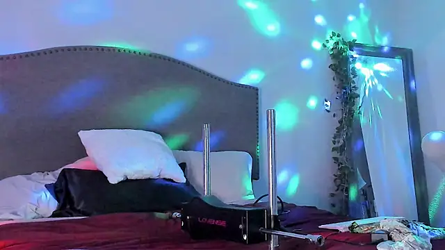 yiauana's Webcam Show
