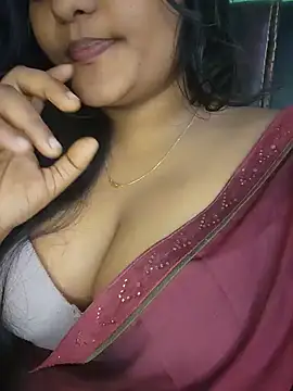 Aruna-1 Live XXX-chat